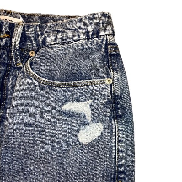 Good American 90s Duster Straight Leg Jeans - Picture 6 of 9